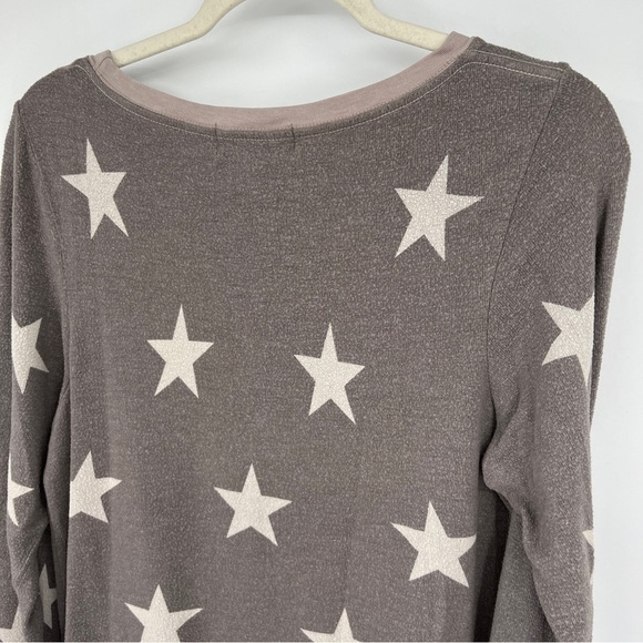 Wildfox Star Print Knit Long Sleeves Gray Crewneck Heathered Pullover Sweater - Picture 2 of 12
